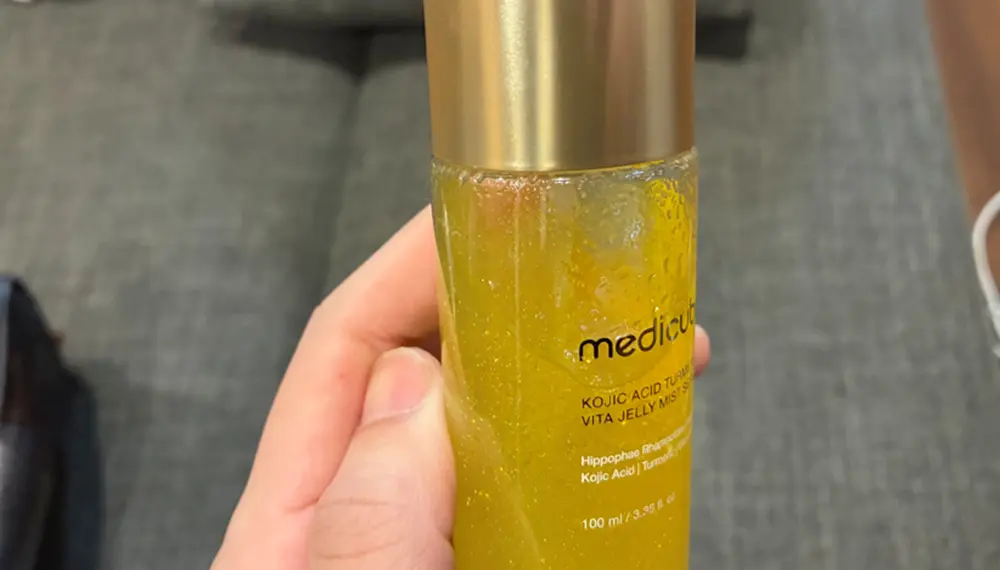 Medicube(メディキューブ)コウジ酸ビタゼリーセラムミストを実際に使ってみた-2